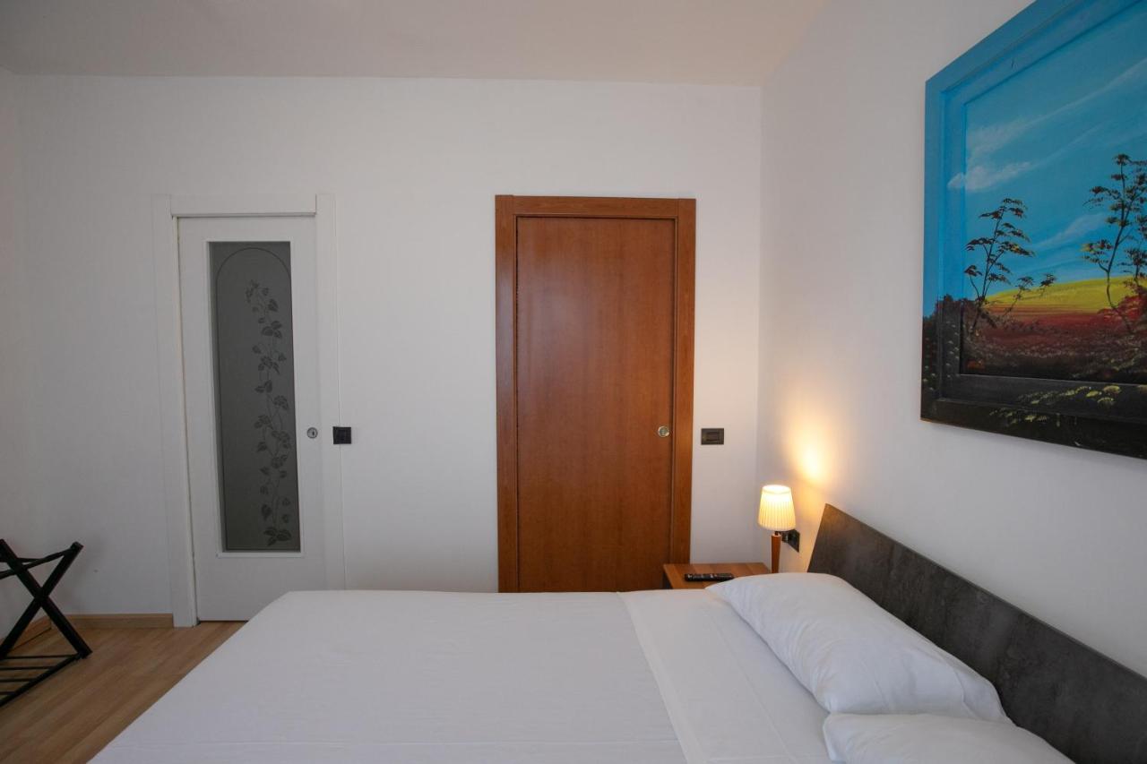 Mirea'S Rooms أسكولي بيتشينو المظهر الخارجي الصورة